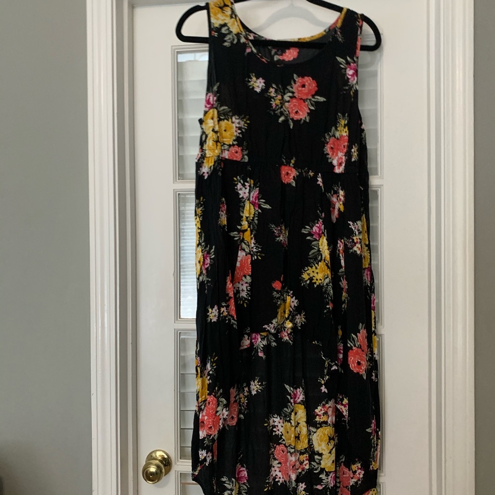 Gorgeously and fashionable high low top